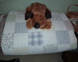 Plush Heat Therapy Dog & Quilt