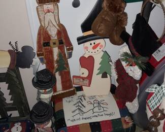 TONS Of Christmas Decor.....ALL $5 OR LESS! 