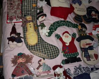 TONS Of Christmas Decor.....ALL $5 OR LESS! 