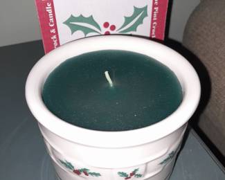 Longaberger Pottery "Traditional Holly One Pint Crock & Candle" W/ Box
