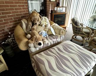 Wicker Armchair w/Ottoman