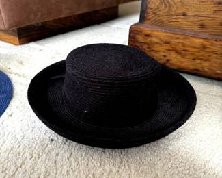 Vintage Womens Hats 