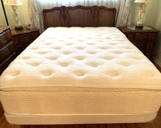 Simmons Beautyrest queen size
