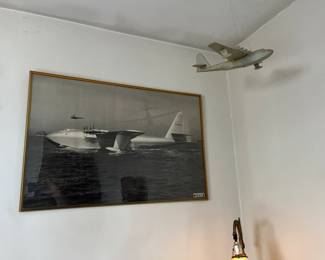 Howard Hughes prints and model