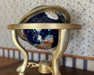 World globe 