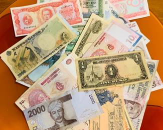 FOREIGN PAPER MONEY
