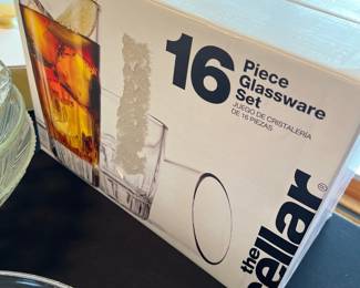 The cellar 16 pc glassware set