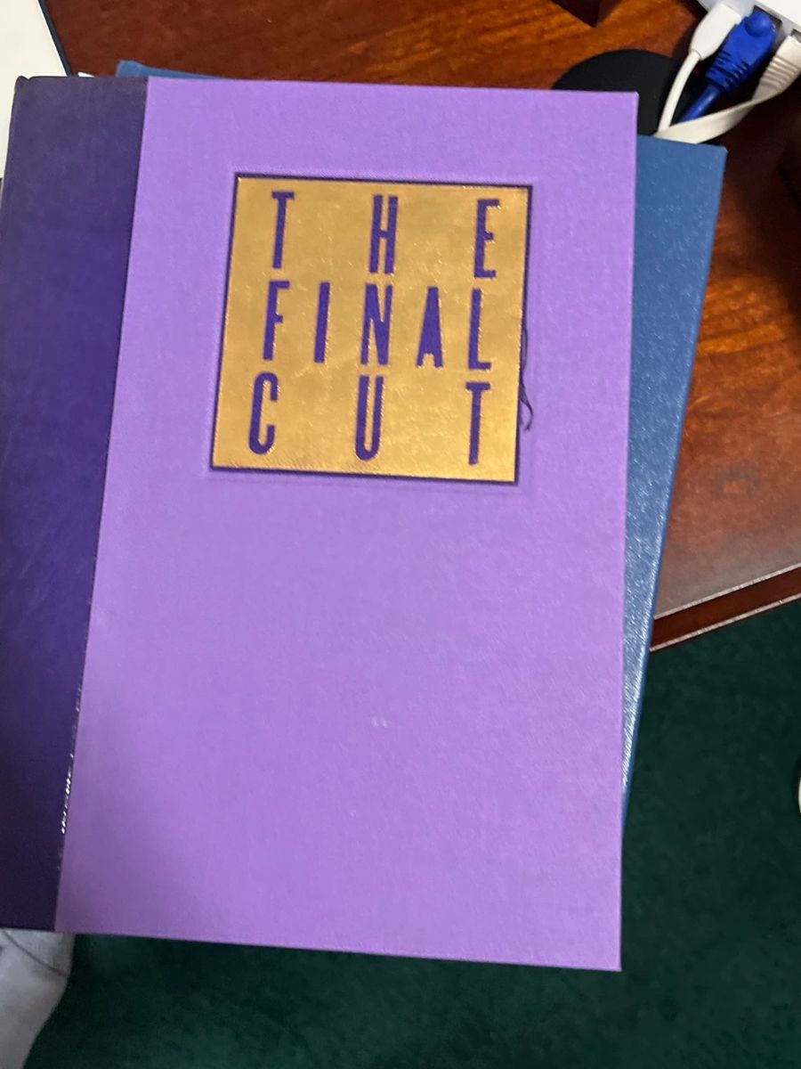 Blue Moon Estate Sales Sports Memorabilia... starts on 2/24/2024