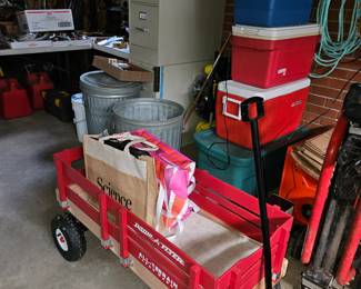 Radio Flyer wagon