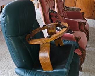 Ekornes stressless chair, 2 walnut wing back chairs