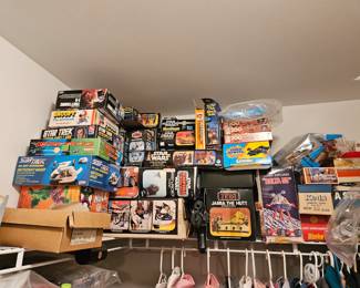 Kits and board games
