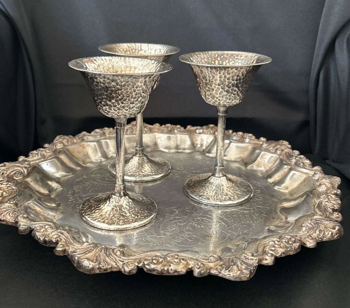 001 Sheridan Silverplated Plate and TT Cups