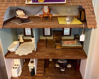 Really Nice Doll House