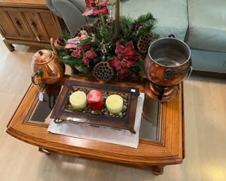 Double Drop Leaf Table with 4 glass Top