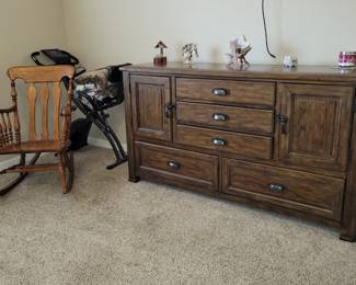 Bedroom set