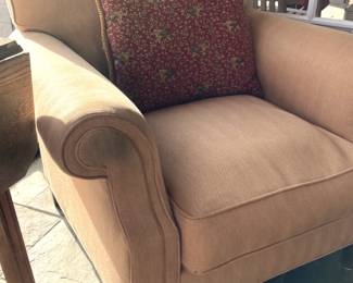 Upholstered arm chair