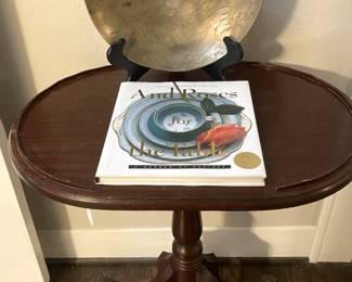 Vintage oval side table