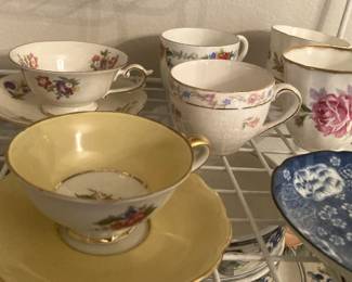Miscellaneous cups & saucers