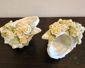 Jolie Fleurs Bone China Seymour Mann yellow roses on sea shells