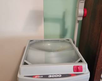 Apollo 3000 overhead projector