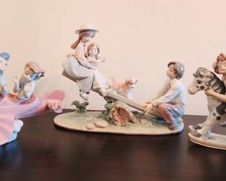 Lladro:  Don't Look Down - Seesaw Friends -                  
1990 Faithful Steed (retired)