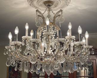 Dining room chandelier for sale (buyer must remove)