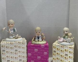 Precious Moments Figurines in boxes