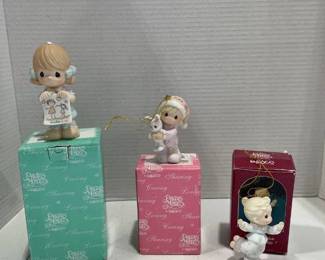 Precious Moments Figurines in boxes