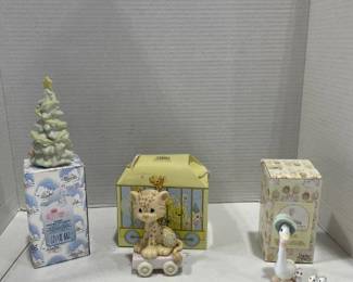 Precious Moments Figurines in boxes