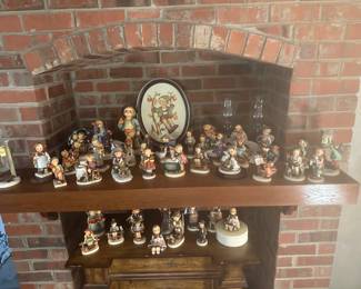 Overview of Hummel collection 