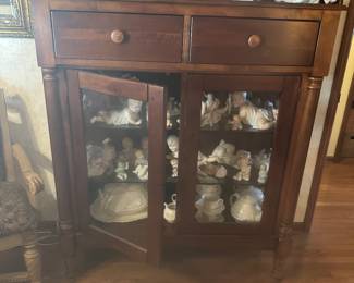 Lexington furniture cherry china cabinet