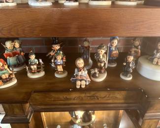 Collection of Goebel figurine 
