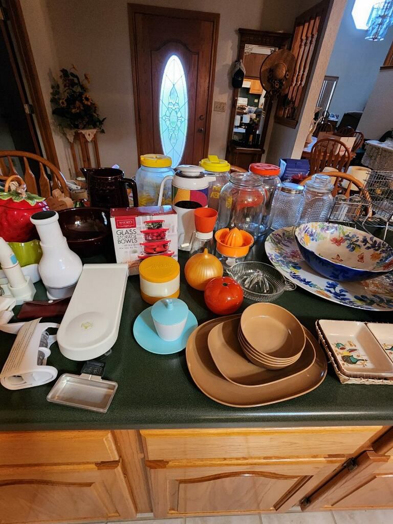 Maryann & Pete Wilkinson Estate in Poteet, TX starts on 2/18/2024