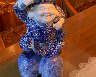 Ancient 19th Century Japanese Porcelain Pieces and Decorations