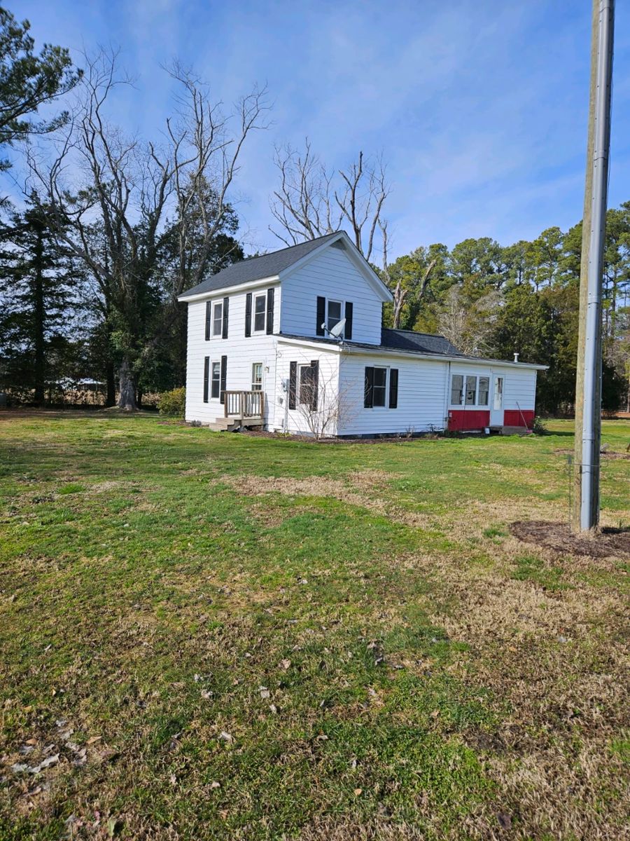 PLEASE NOTE THE START TIME CHANGE TO 9:00 AM BOTH SATURDAY & SUNDAY!!! Adorable 1900 Farmhouse and 3.89 acres-Under Contract!
