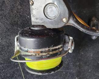 Abu Garcia heavy duty 6' rod and Penn reel