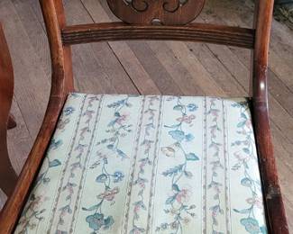 Six Bassett dining chairs with drop seat cushions