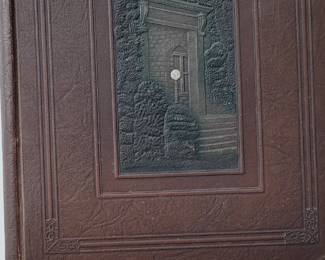 1923 'The Schoolma'am ' high school yearbook