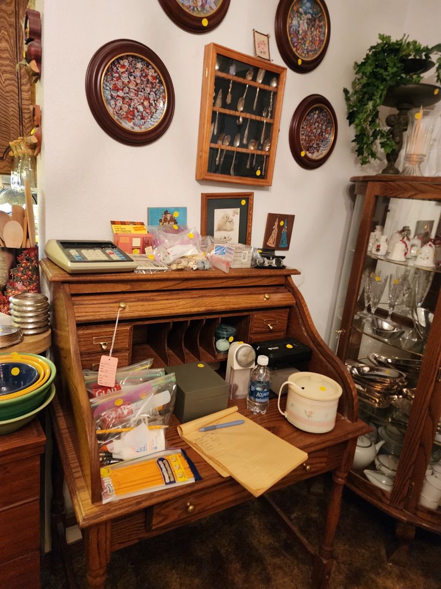 50 OFF HOUSEGARAGE YARD Sunday 2/18 92... starts on 2/17/2024