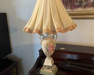 Pretty rose patterned ceramic lamp