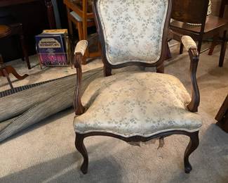 Queen Anne style arm chair