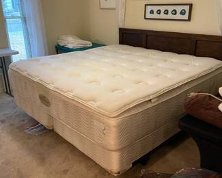 King size Beautyrest pillow top mattress