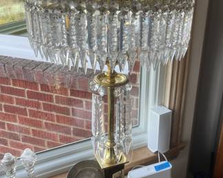 And, another Hollywood glam, elegant table lamp!