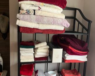 Towels in second bath. Shelf for sale too