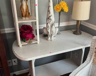 Wicker sides/wood top and bottom shelf - no mark