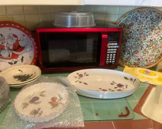 Royal Worcester, Hamilton Beach micro oven