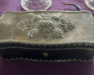 Meriden silver plate casket box