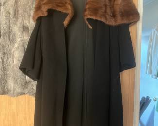 Coat with mink cape collar