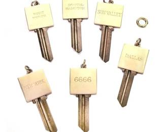 Six Tiffany & Co. 14K Gold Bow Keys
Estimate
$1,500
-
$2,500
