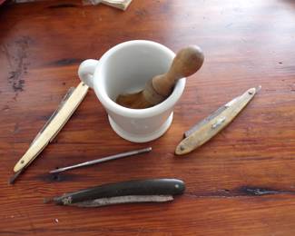 Antique Shaving Items